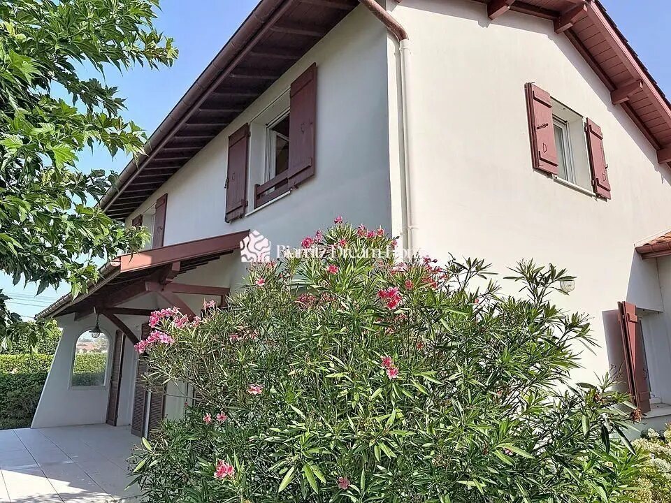 Maison à vendre, 160m², Bidart