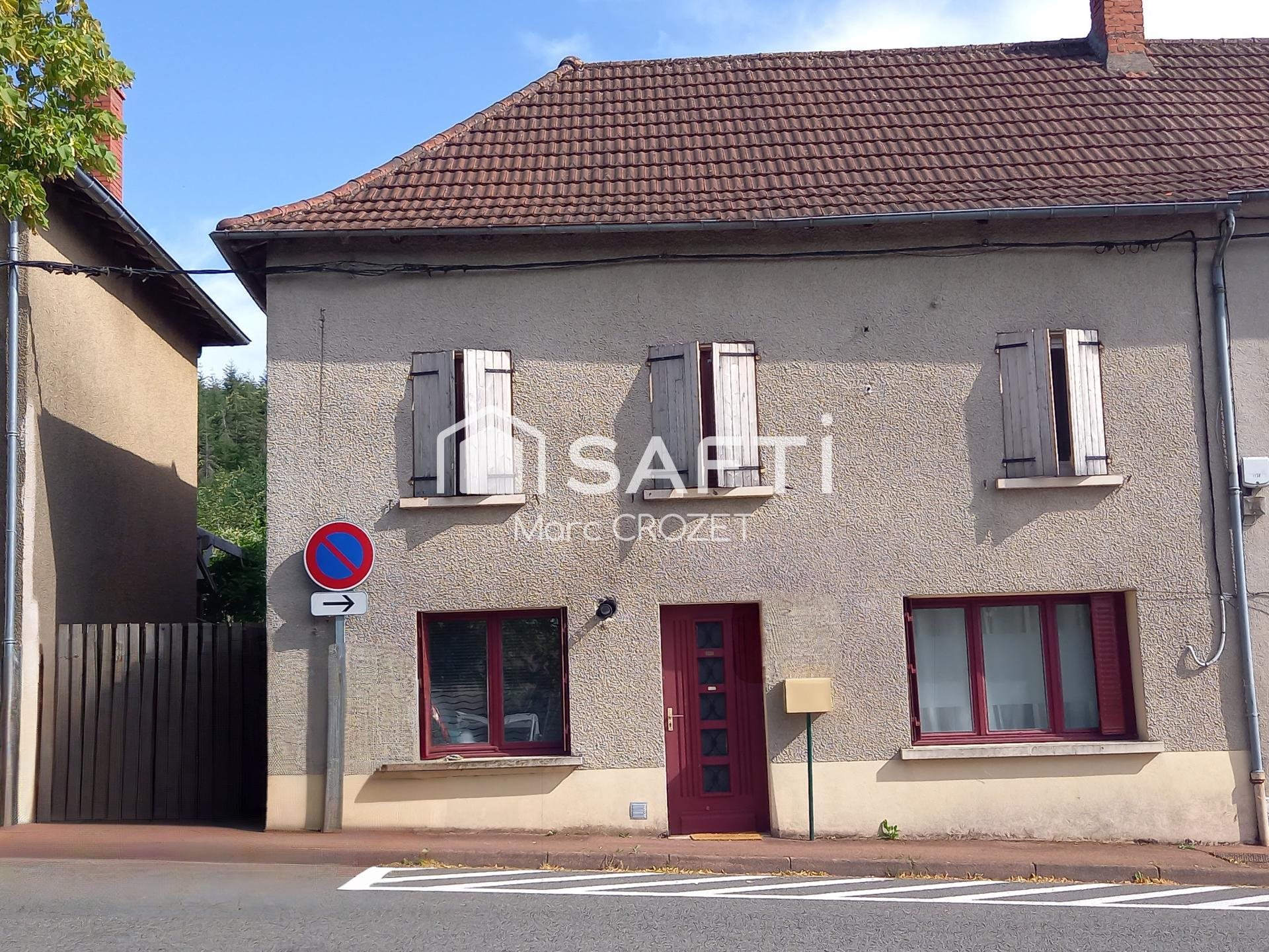 Maison à vendre, 130m², Saint-Bonnet-des-Bruyères