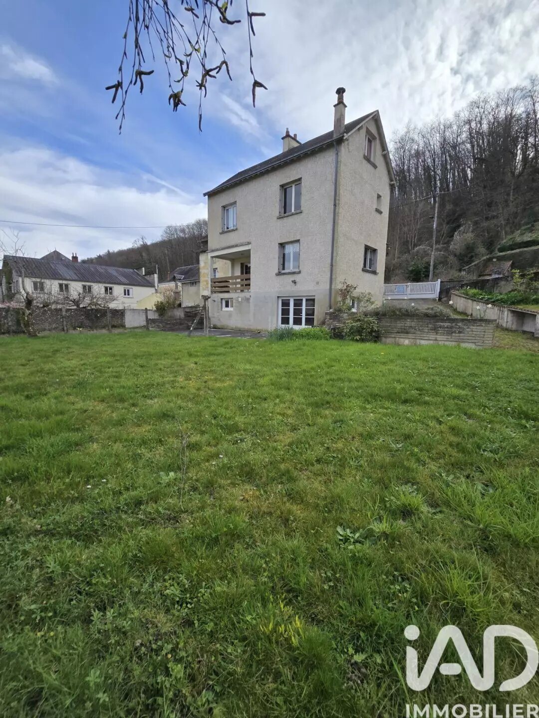 Maison à vendre, 134m², La Chartre-sur-le-Loir