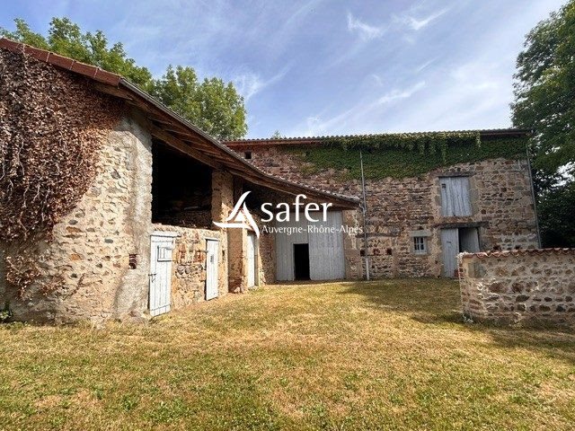 Maison à vendre, 140m², Sugères
