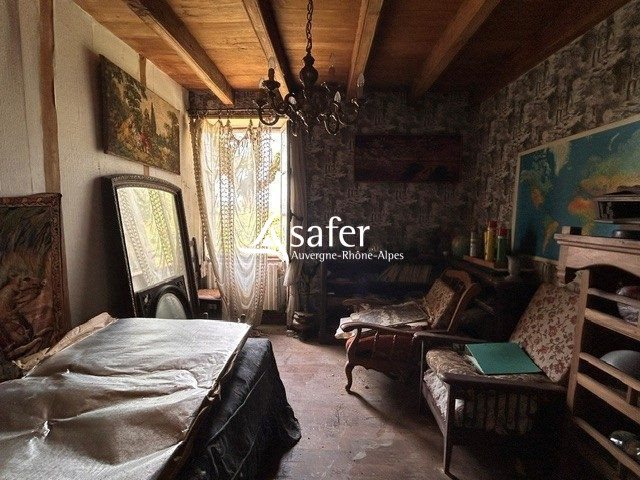 Maison à vendre, 140m², Sugères