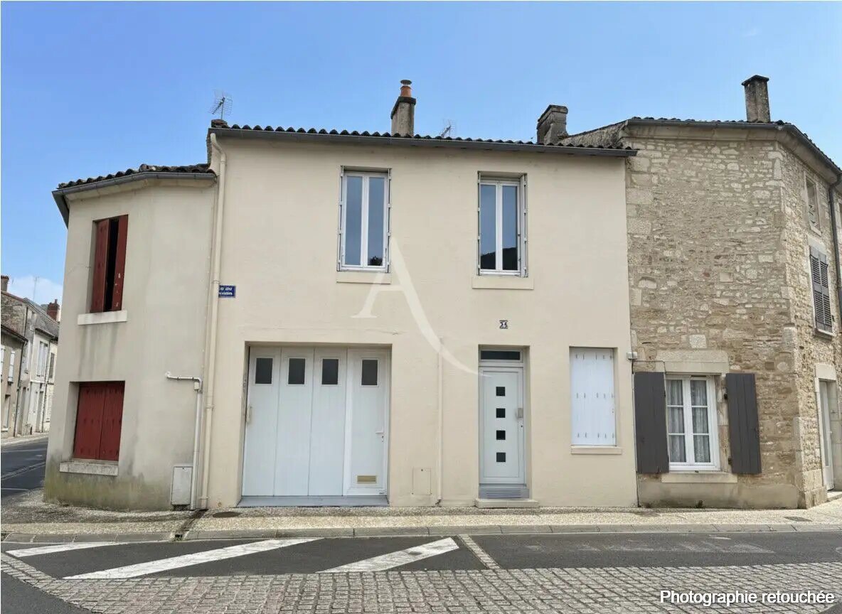 Maison à vendre, 118m², Fontenay-le-Comte