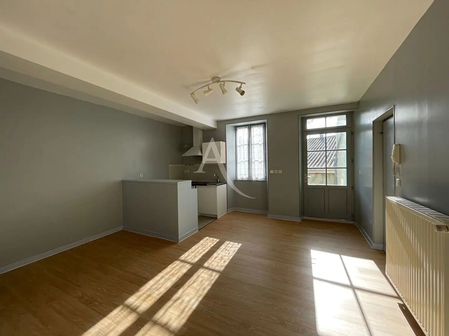 Appartement à louer, 29m², Fontenay-le-Comte