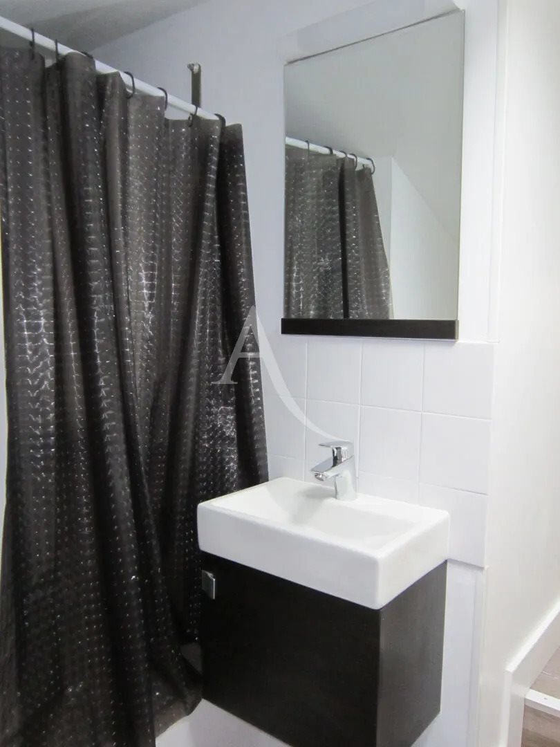 Appartement à louer, 28m², Fontenay-le-Comte