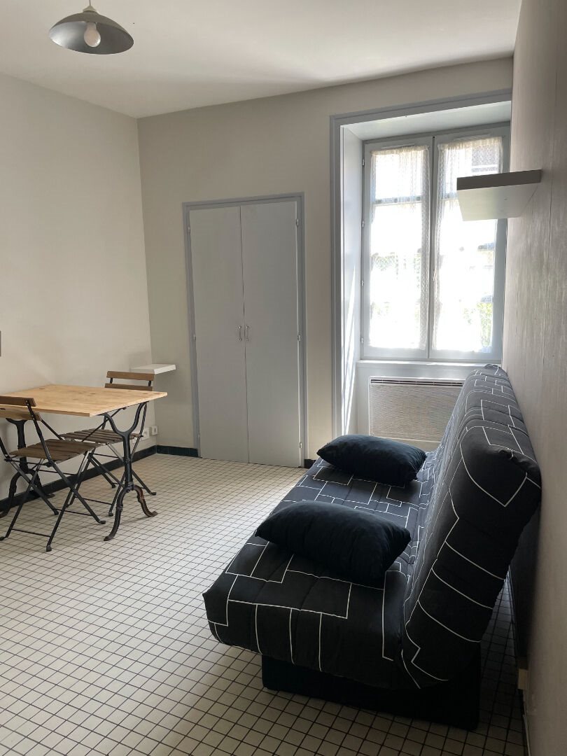 Appartement à louer, 16m², Fontenay-le-Comte
