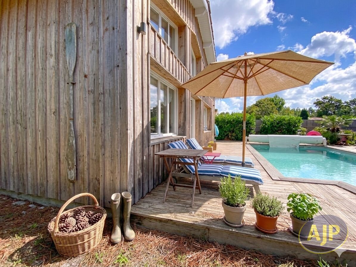 Maison à vendre, 174m², Arès