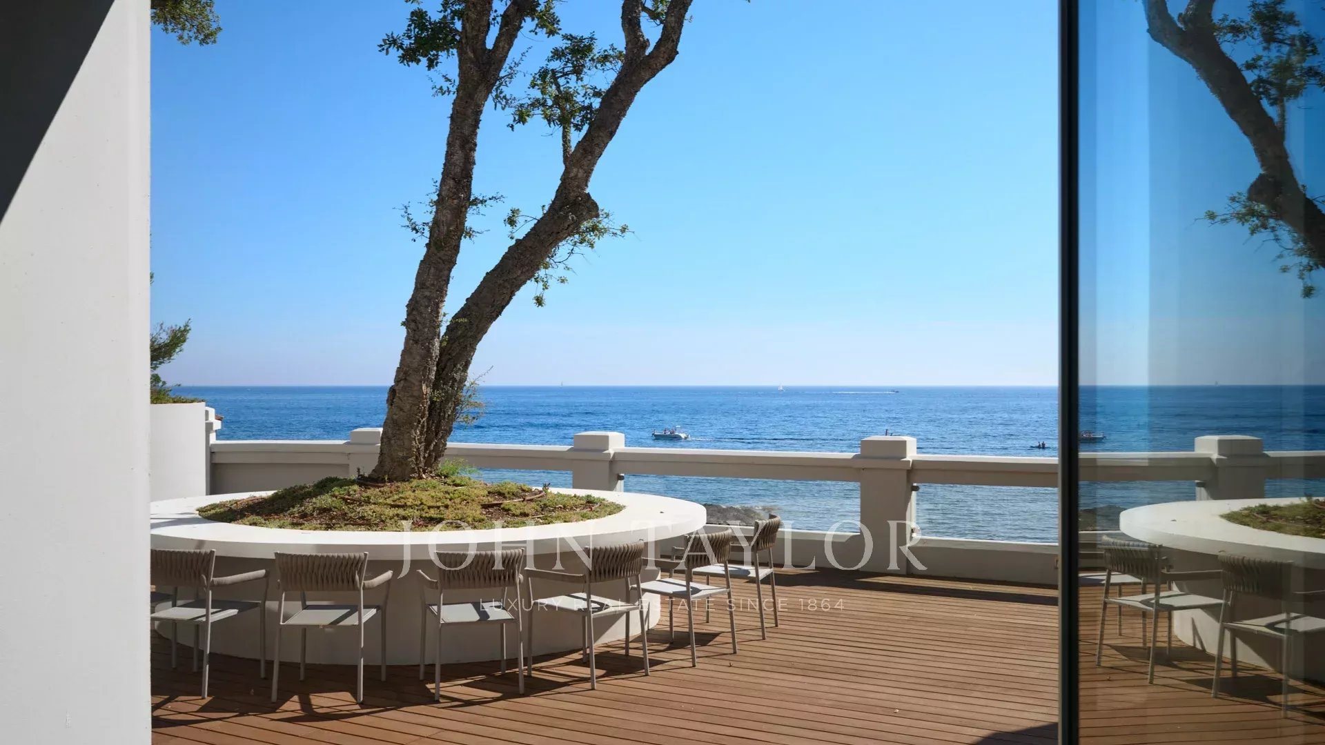 Maison à vendre, 400m², Saint-Raphaël