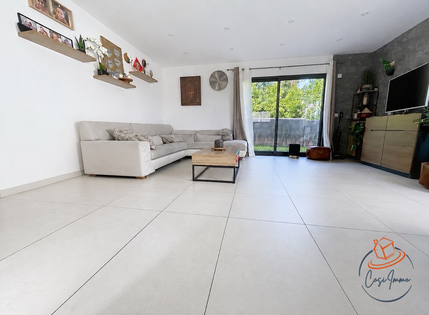 Maison à vendre, 120m², Saint-Genis-Pouilly