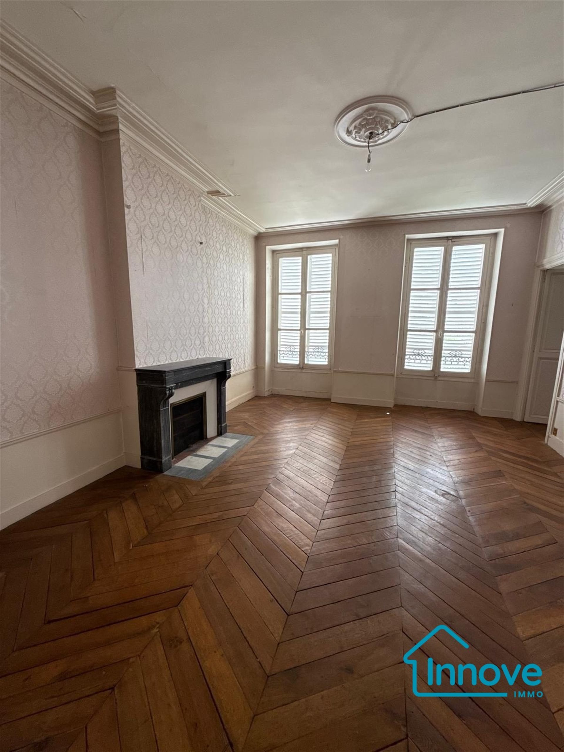 Maison à vendre, 550m², Mantes-la-Jolie