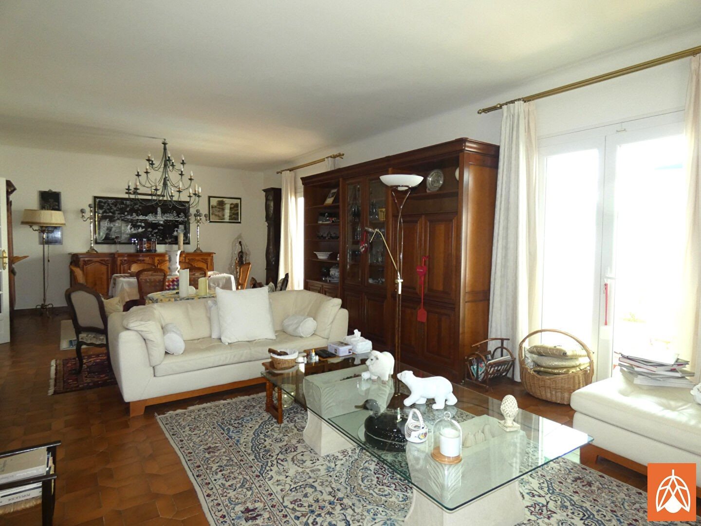 Maison à vendre, 335m², Lamanon