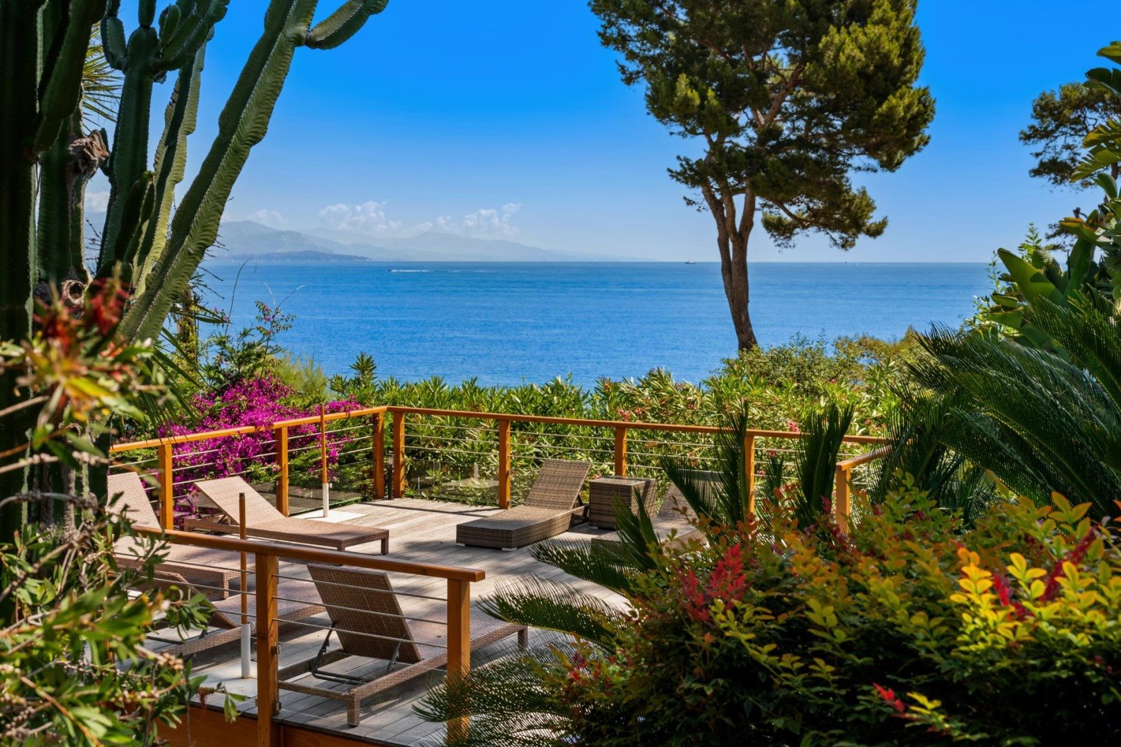 Maison à louer, 250m², Antibes