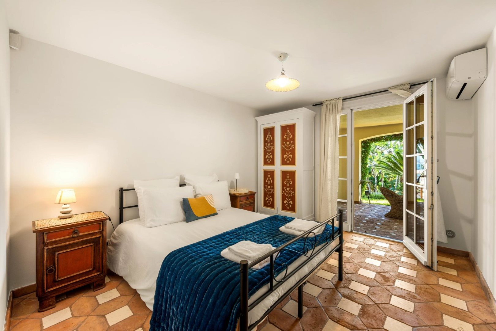Maison à louer, 250m², Antibes