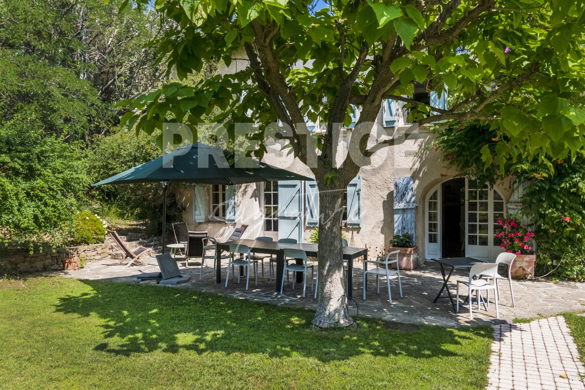Maison à vendre, 300m², Le Pradet
