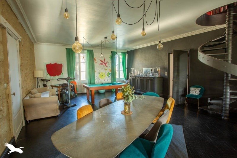 Maison à vendre, 714m², Cadillac-en-Fronsadais