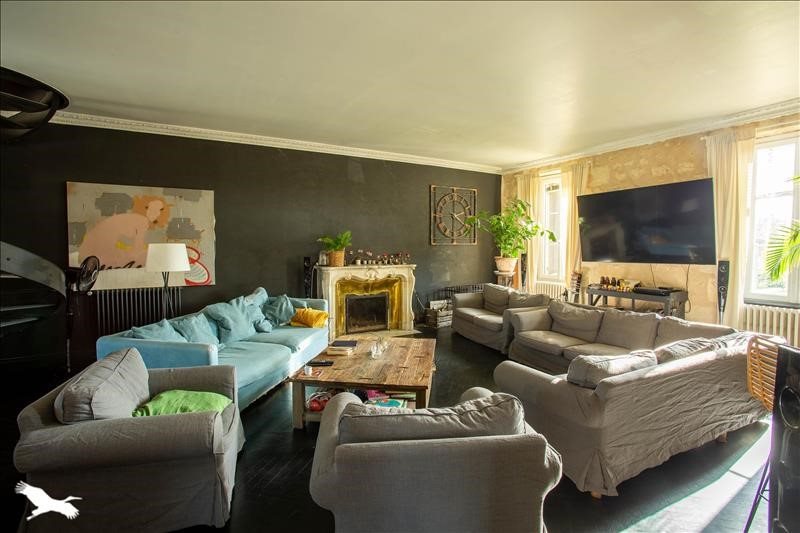 Maison à vendre, 714m², Cadillac-en-Fronsadais