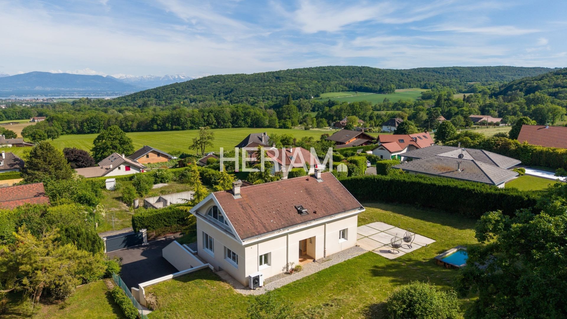Maison à vendre, 161m², Divonne-les-Bains