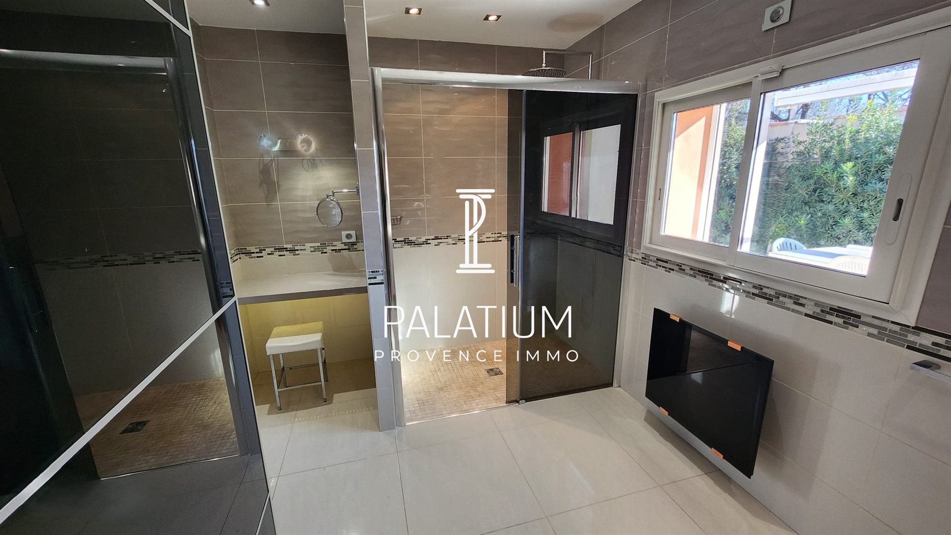 Maison à vendre, 180m², Marignane