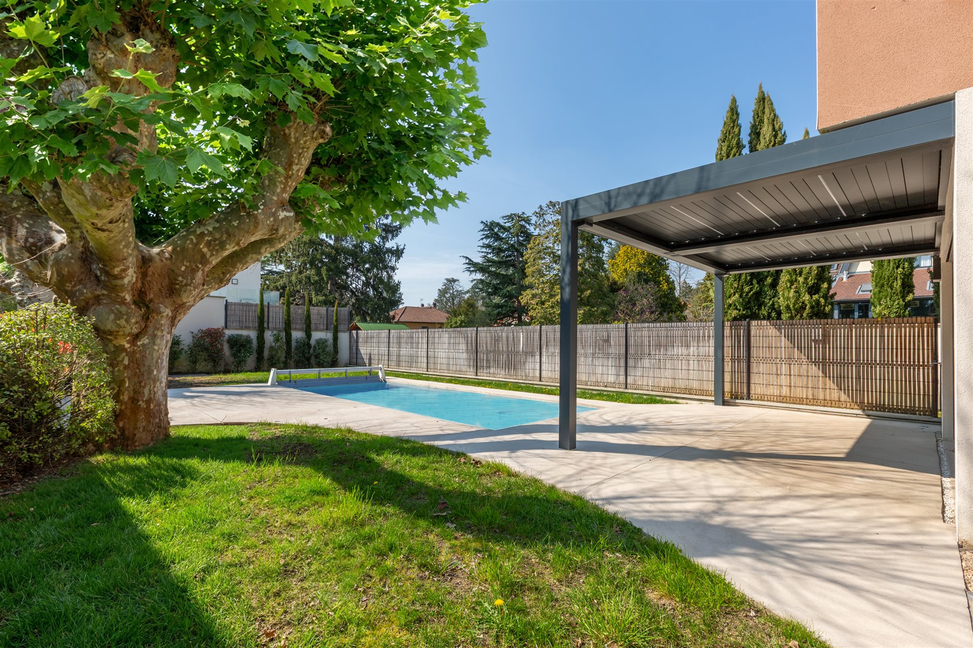 Maison à louer, 173m², Tassin-la-Demi-Lune