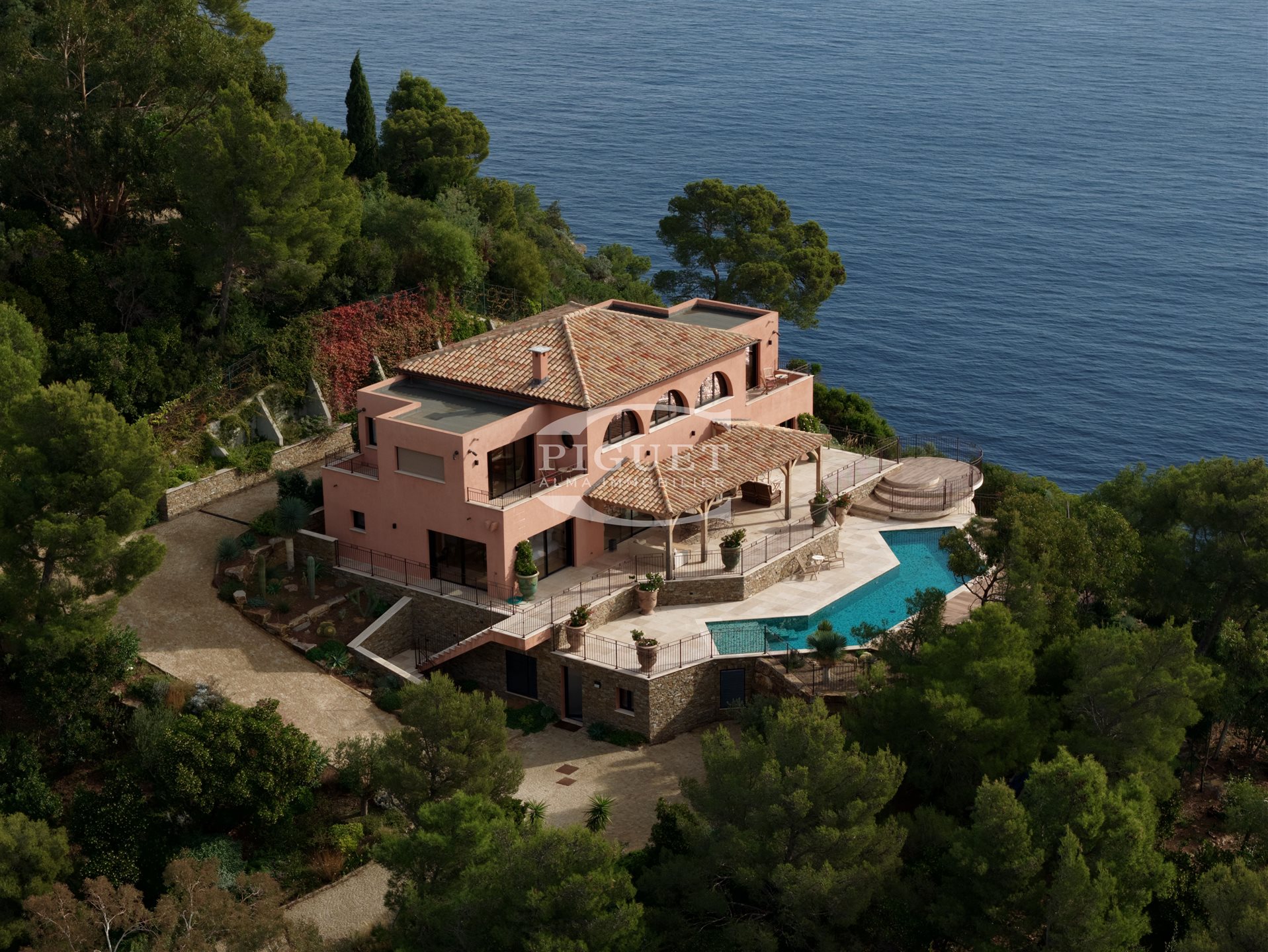 Maison à vendre, 363m², Le Lavandou
