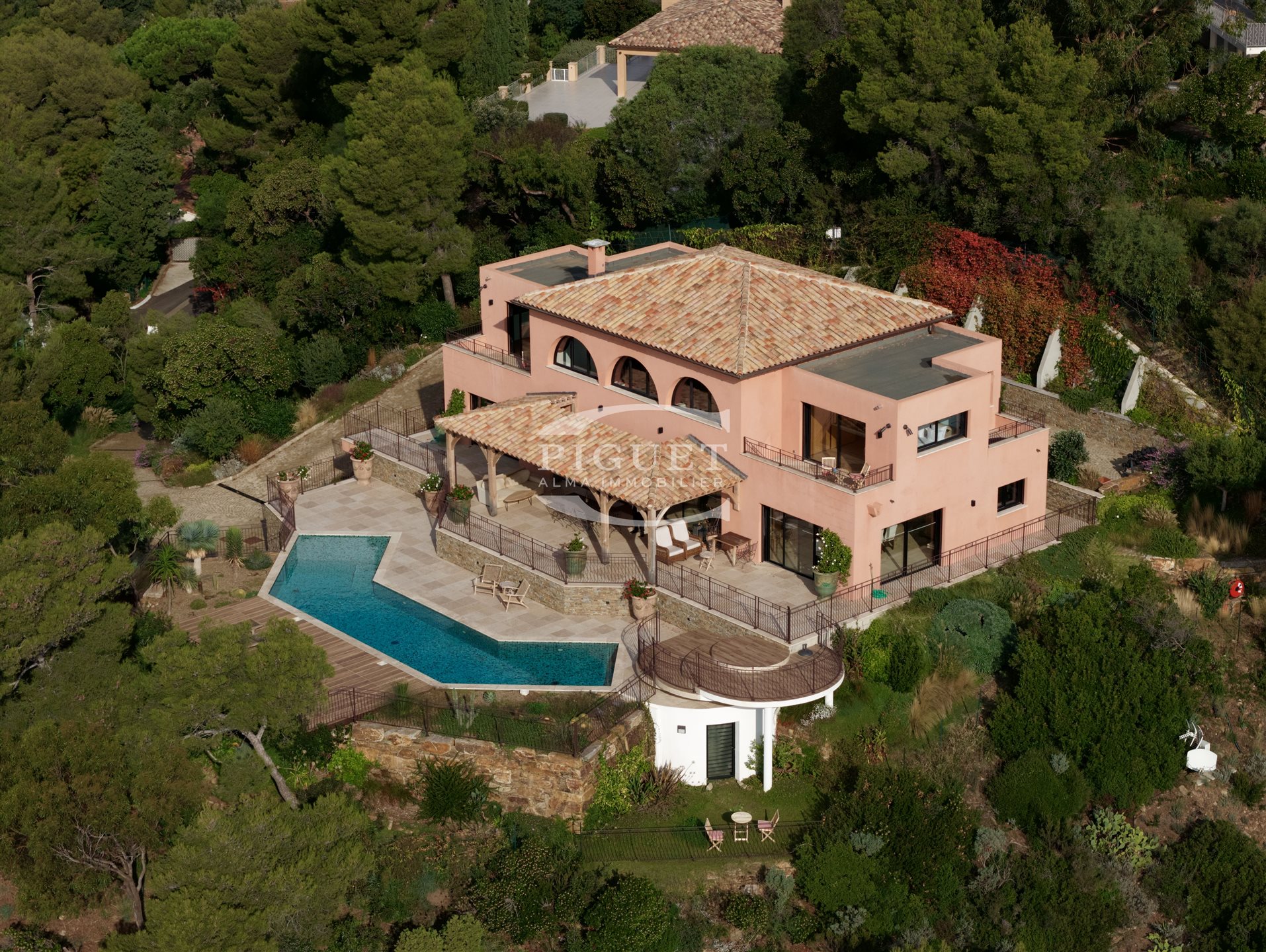 Maison à vendre, 363m², Le Lavandou