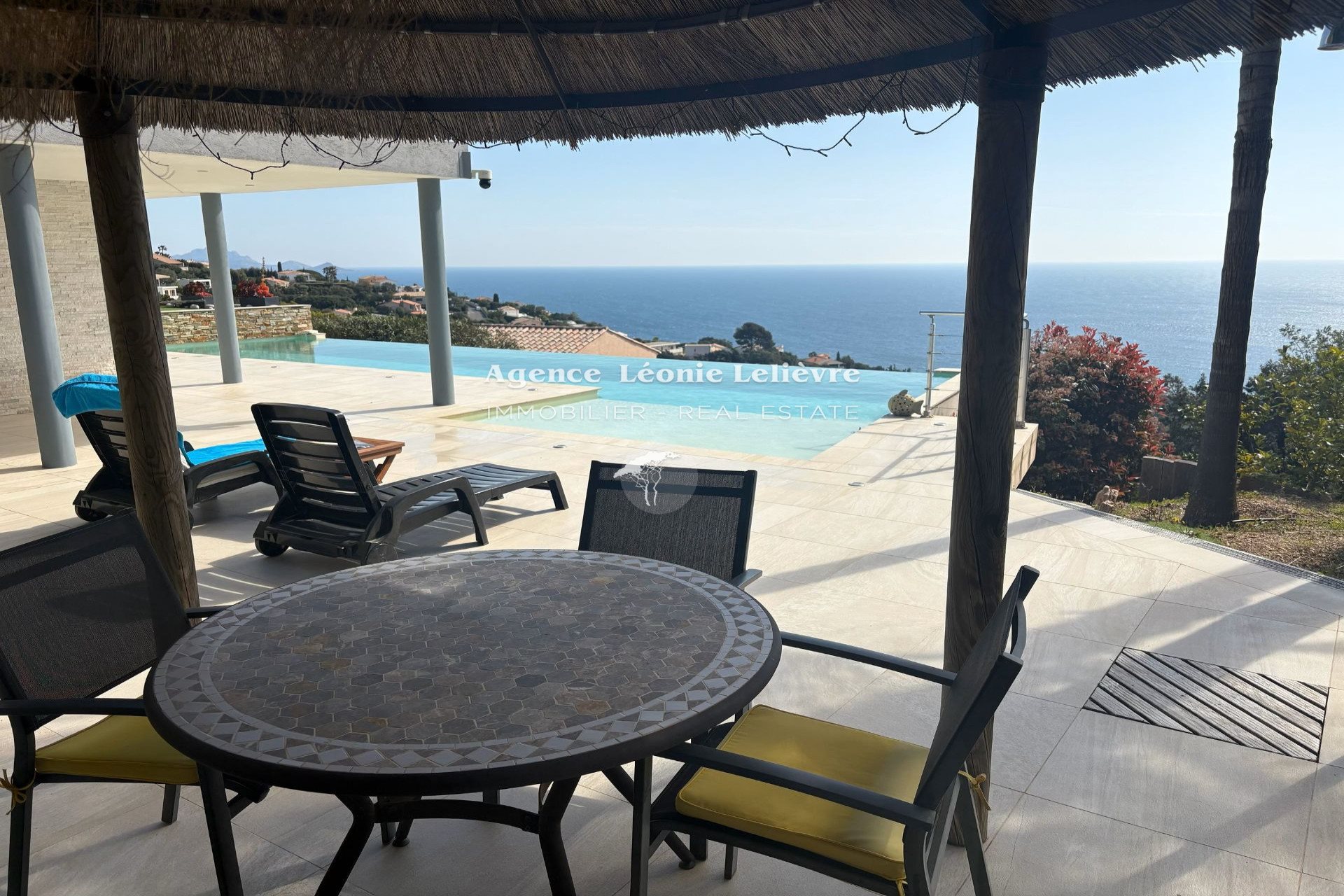 Maison à vendre, 150m², Roquebrune-sur-Argens