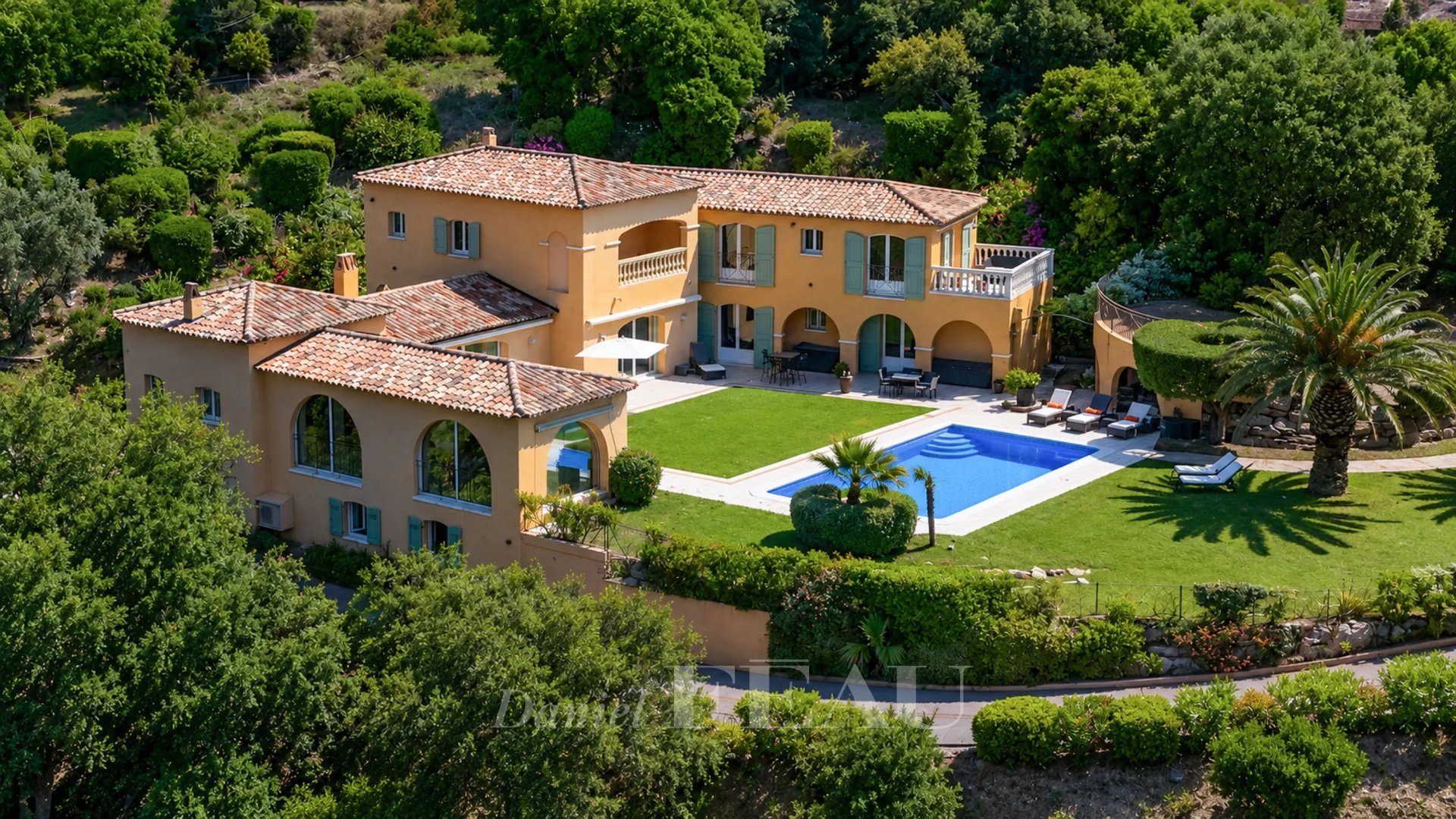 Maison à vendre, 495m², Cavalaire-sur-Mer