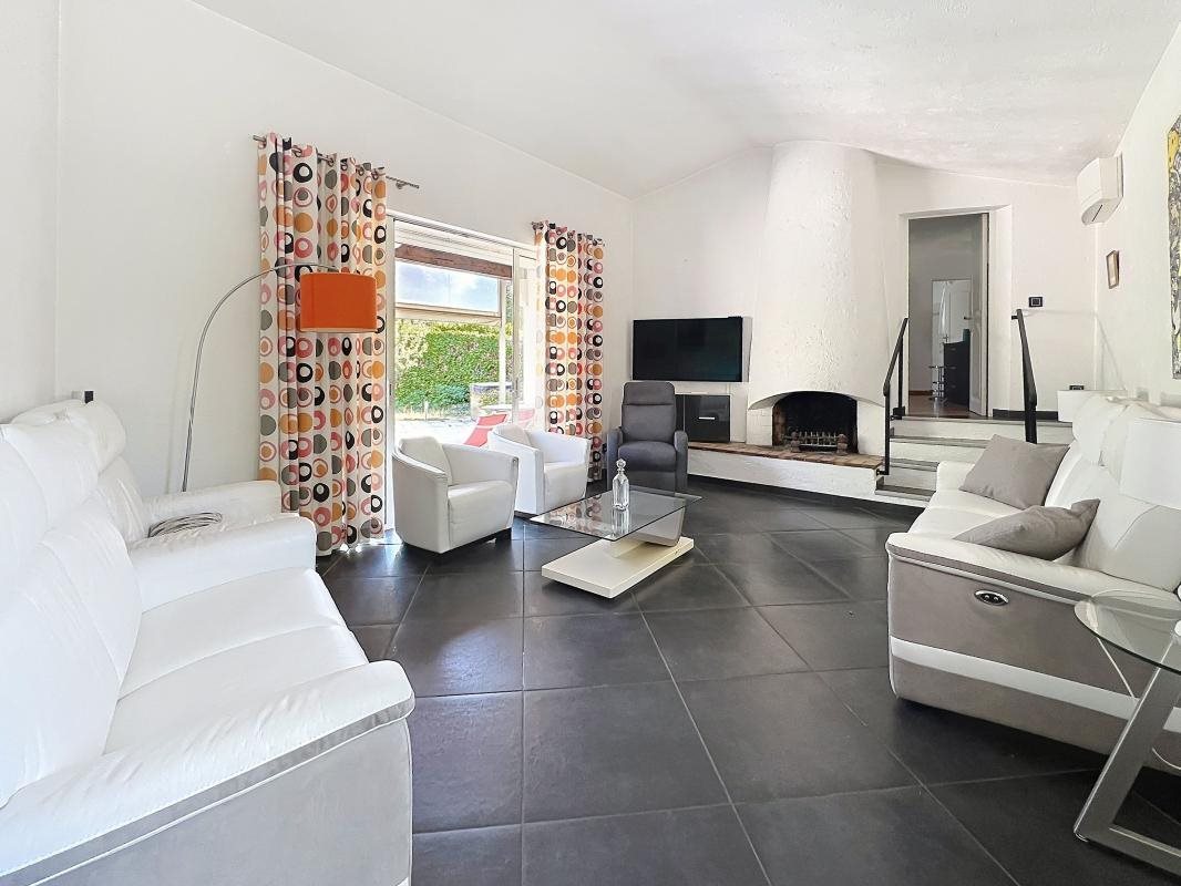 Maison à vendre, 210m², Roquefort-les-Pins