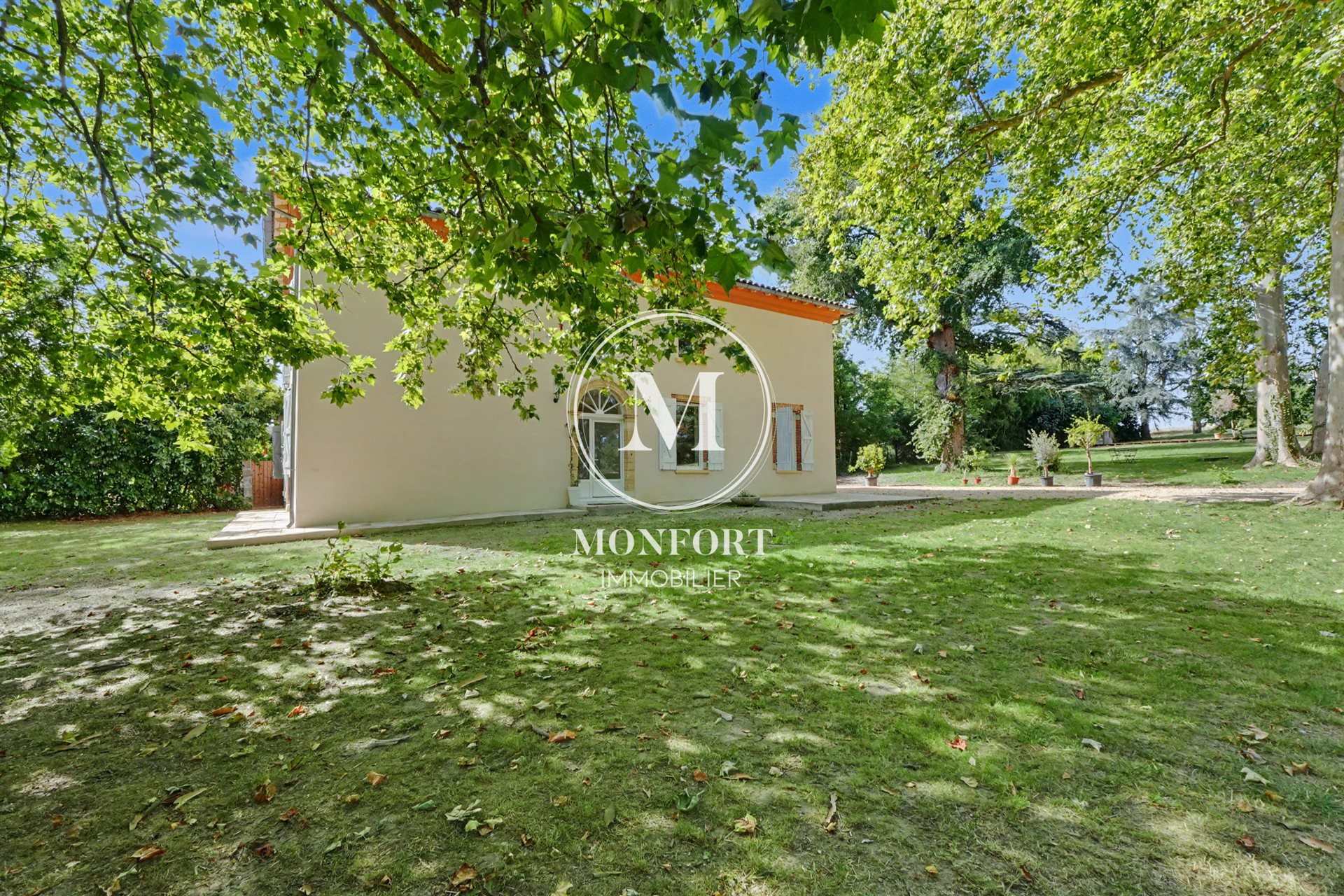 Maison à vendre, 310m², Bazus