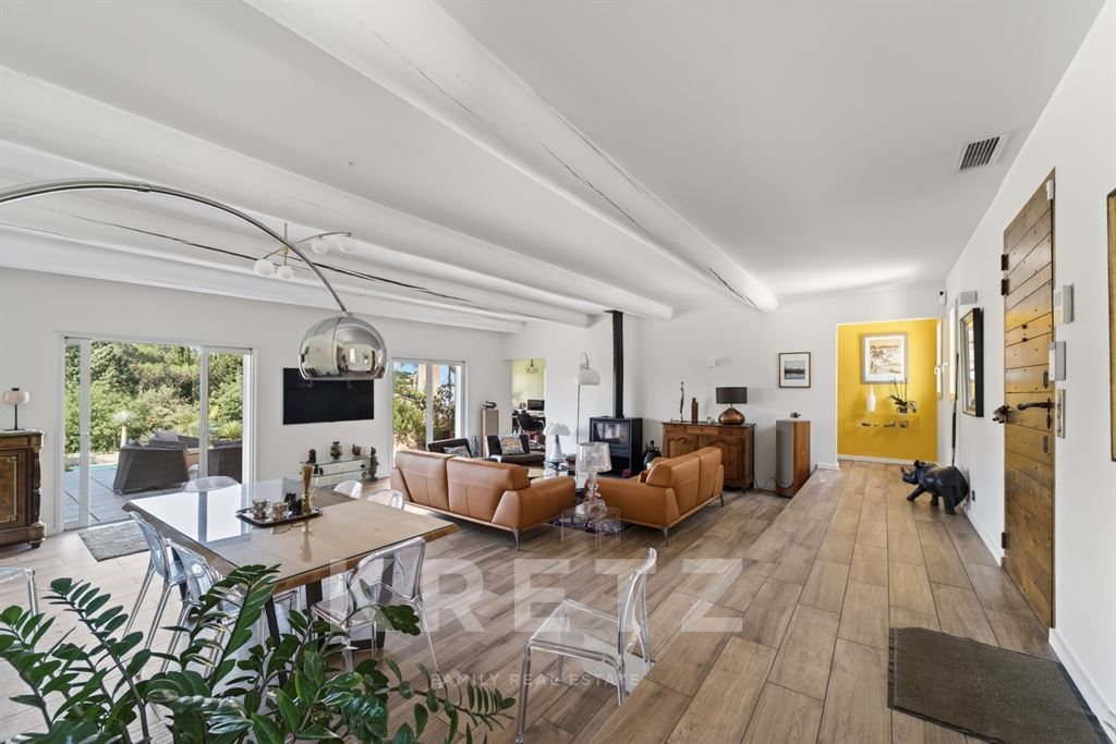 Maison à vendre, 217m², Nîmes