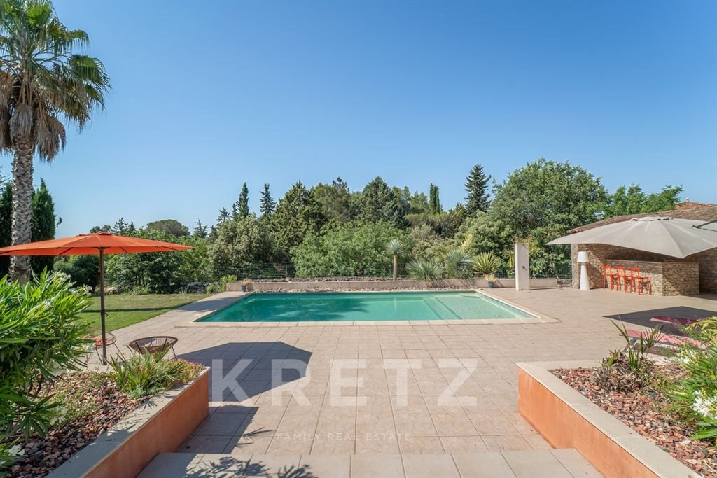 Maison à vendre, 217m², Nîmes