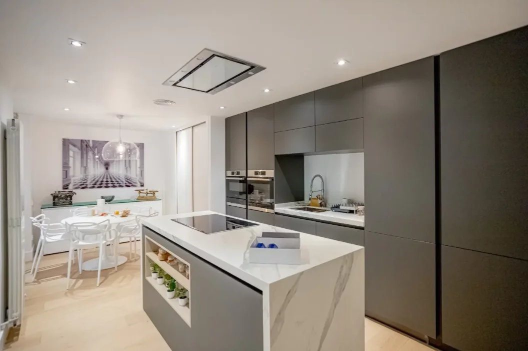 Appartement à vendre, 90m², Neuilly-sur-Seine