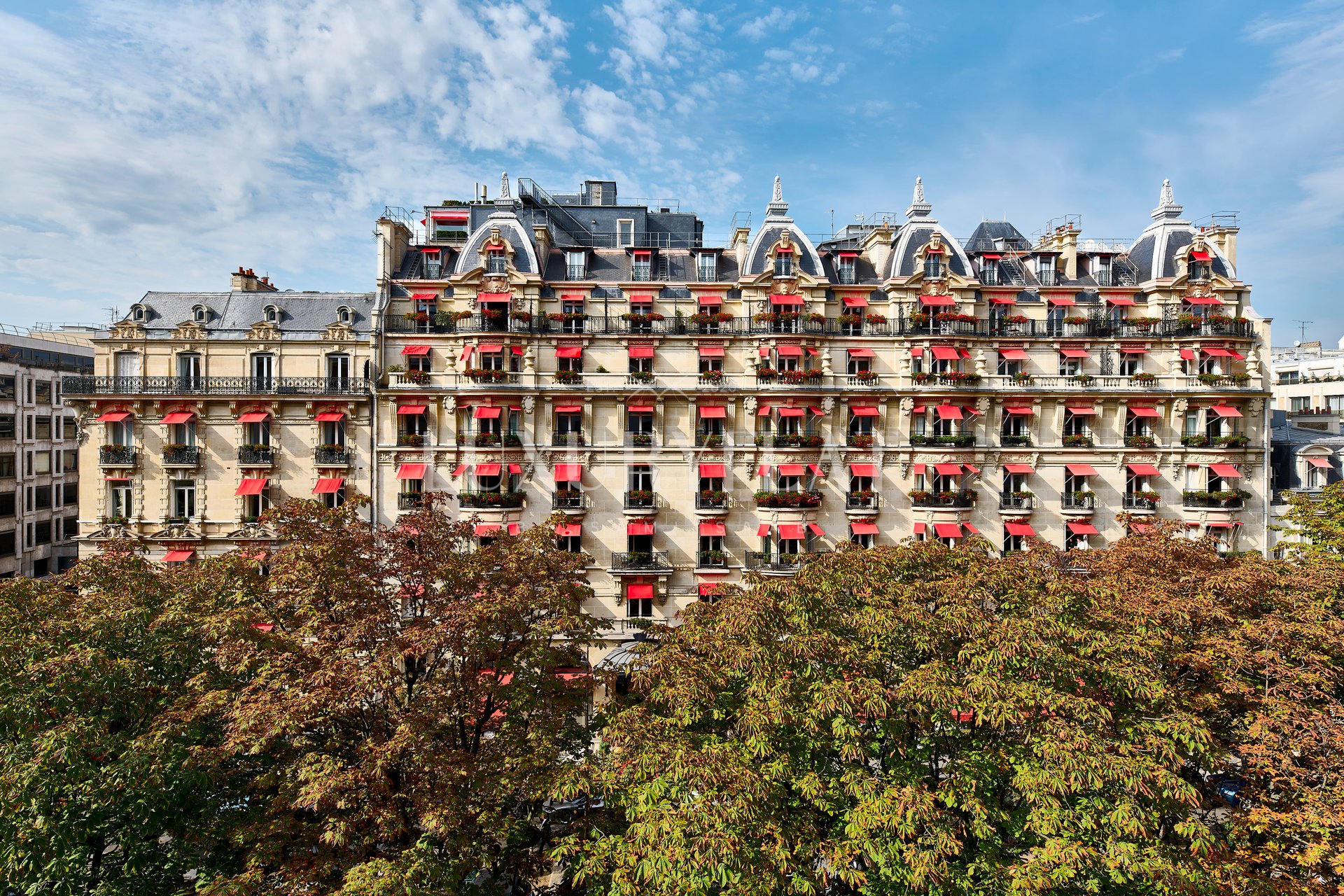 Appartement à louer, 84m², Paris 8ème