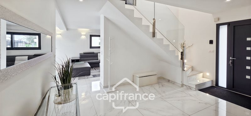 Maison à vendre, 165m², Versonnex