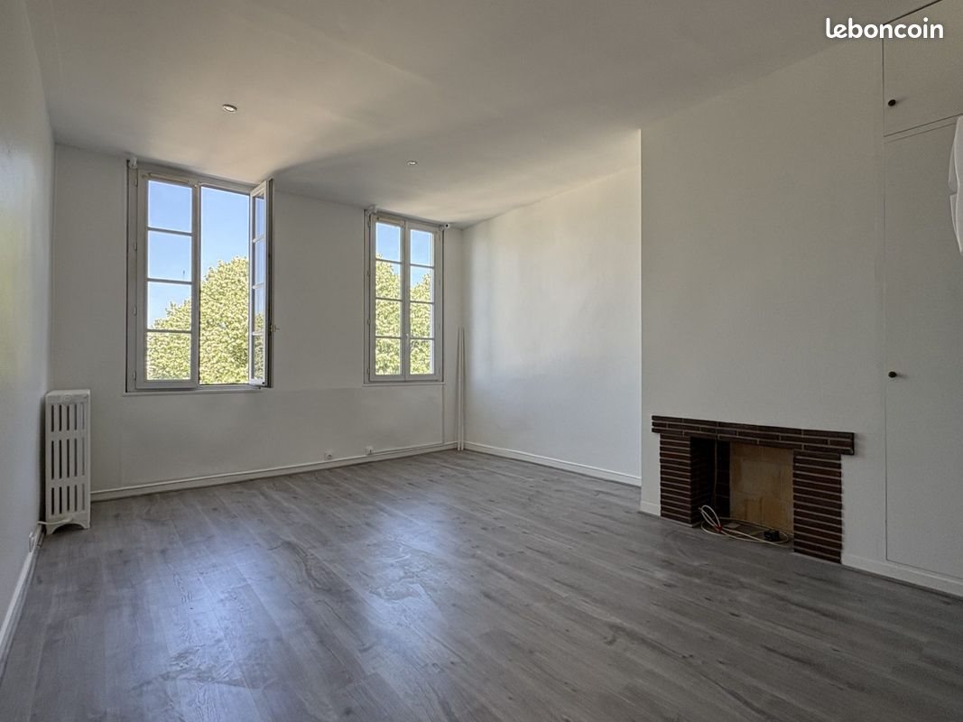 Appartement à louer, 84m², Rochefort