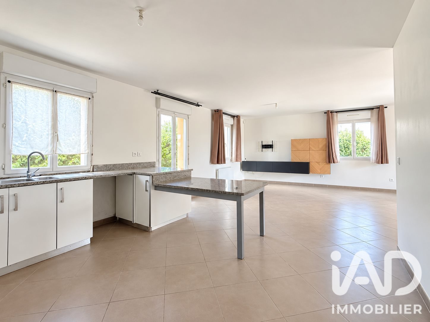 Maison à vendre, 102m², Benon