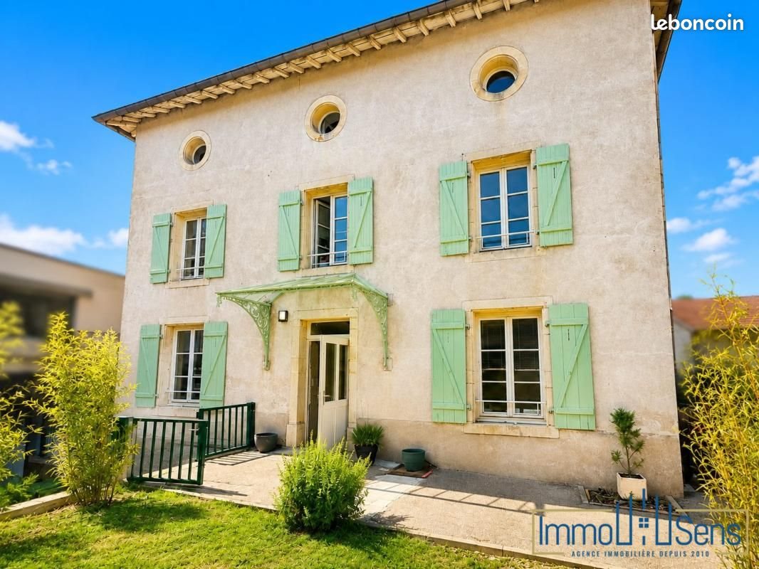 Maison à vendre, 228m², Houdemont