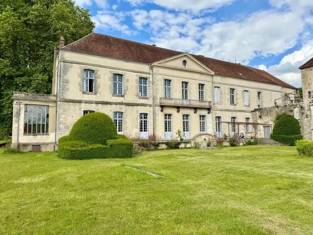Maison à vendre, 693m², Montmort-Lucy