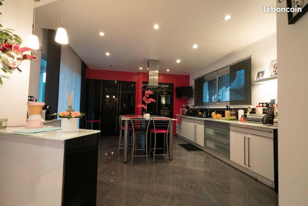 Maison à vendre, 187m², Les Mesneux