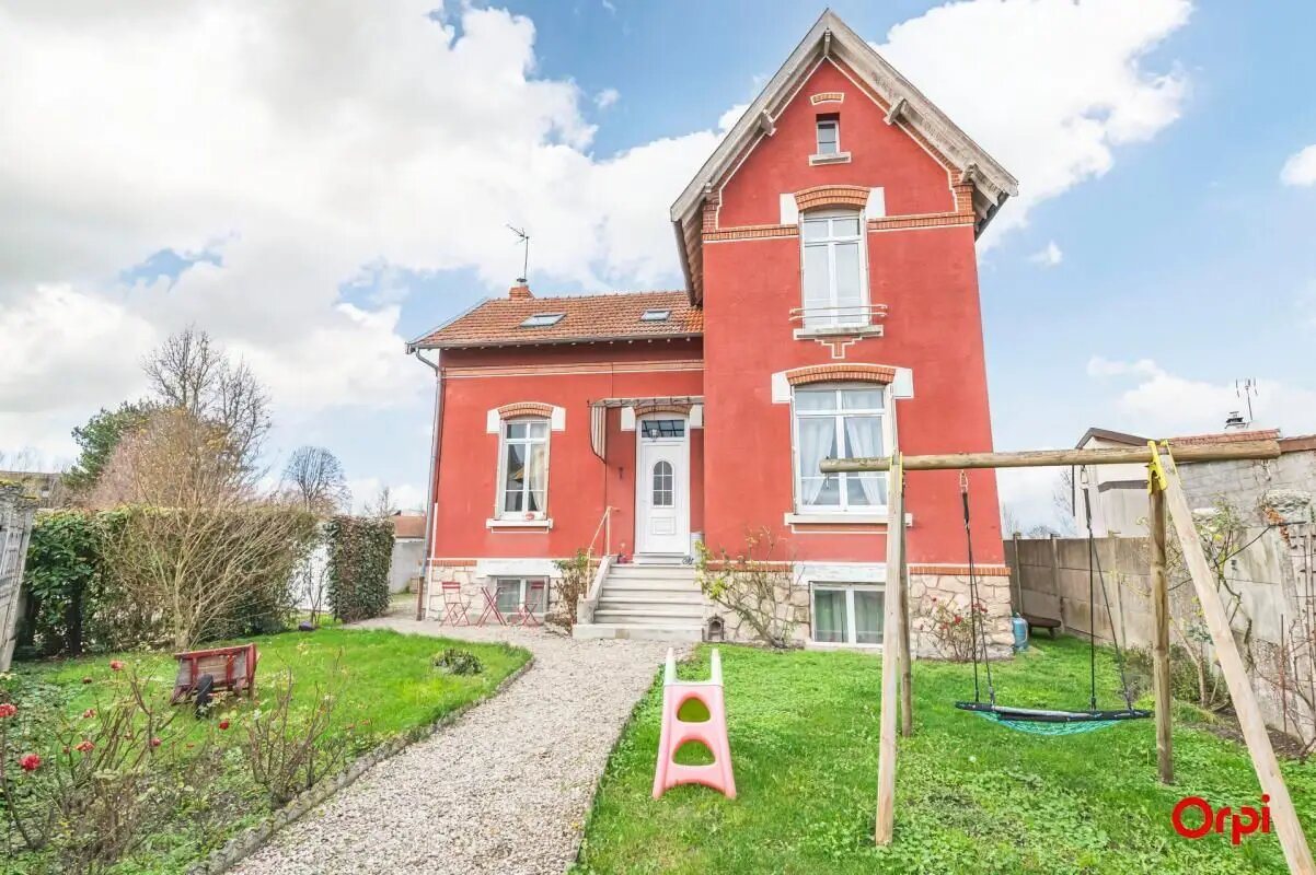 Maison à vendre, 120m², Saint-Brice-Courcelles