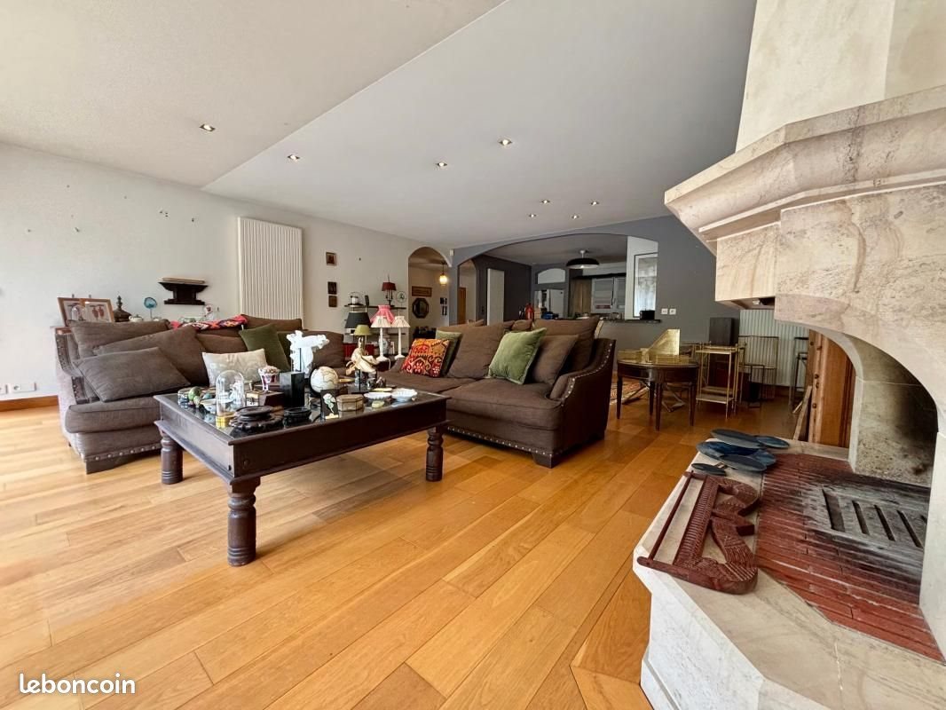 Maison à vendre, 205m², Crugny