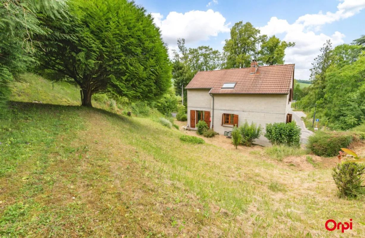 Maison à vendre, 120m², Coulommes-la-Montagne