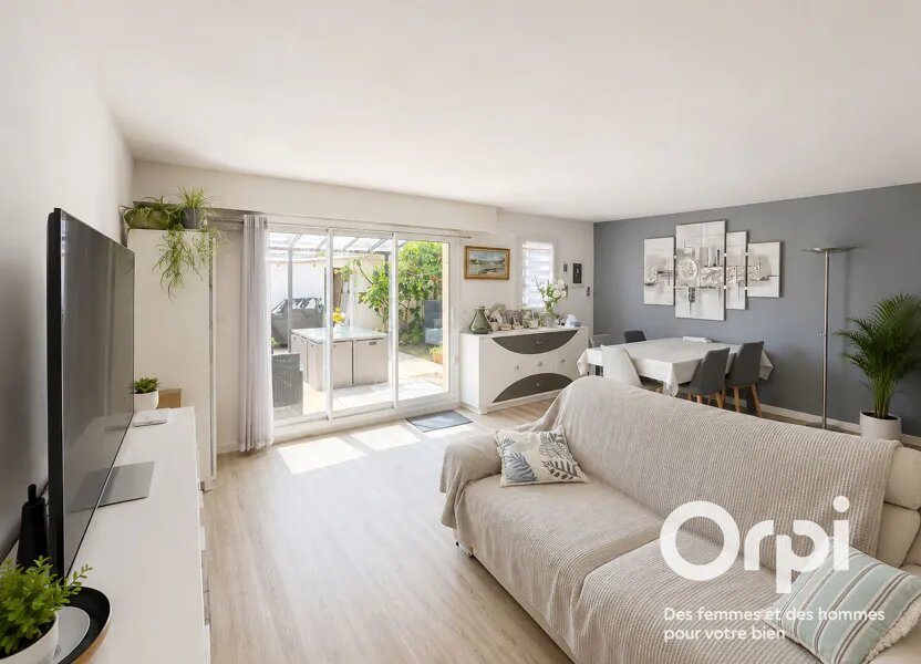 Maison à vendre, 96m², Montigny-le-Bretonneux