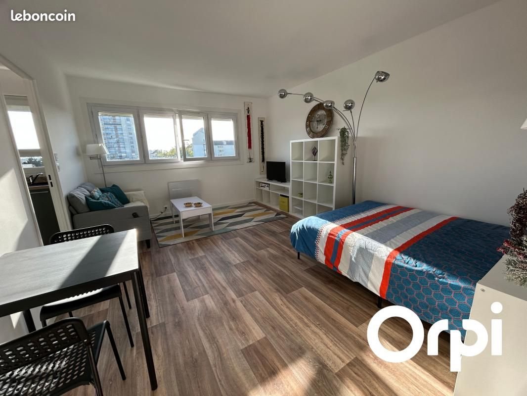 Appartement à louer, 30m², Maurepas