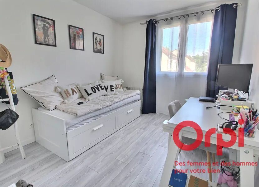 Maison à vendre, 105m², Montigny-le-Bretonneux