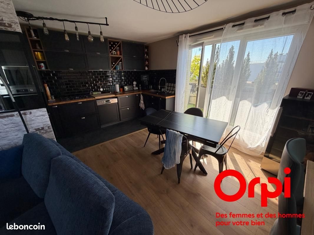 Appartement à vendre, 71m², Guyancourt
