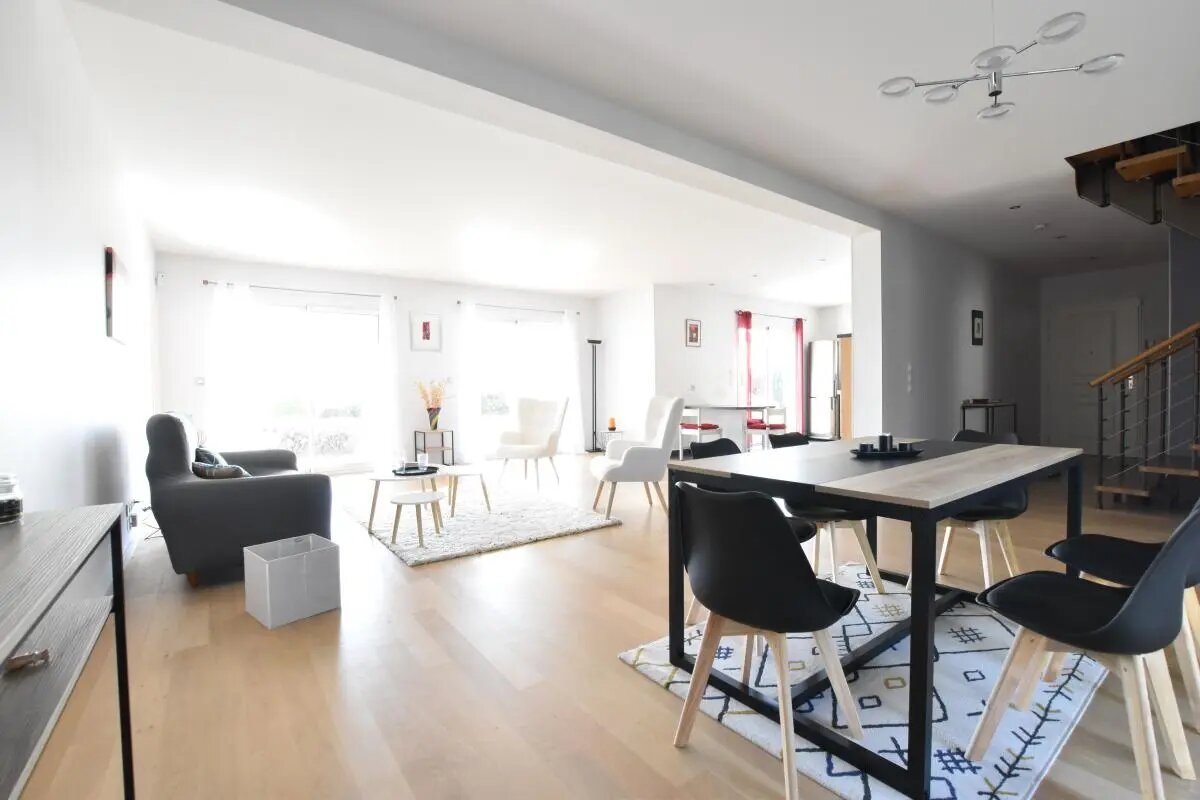 Maison à vendre, 200m², Chaponost