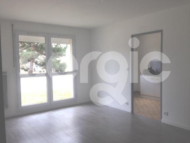 Appartement à louer, 43m², Compiègne