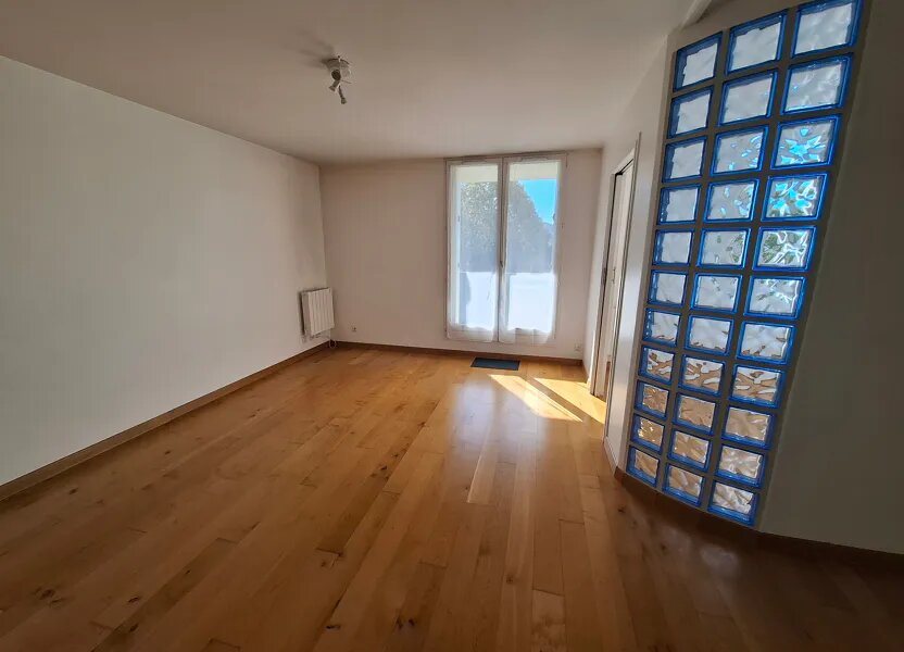 Appartement à louer, 42m², Compiègne