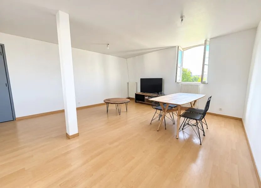 Appartement à vendre, 69m², Compiègne
