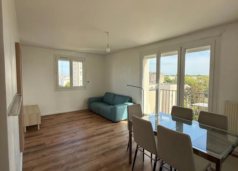 Appartement à louer, 60m², Compiègne